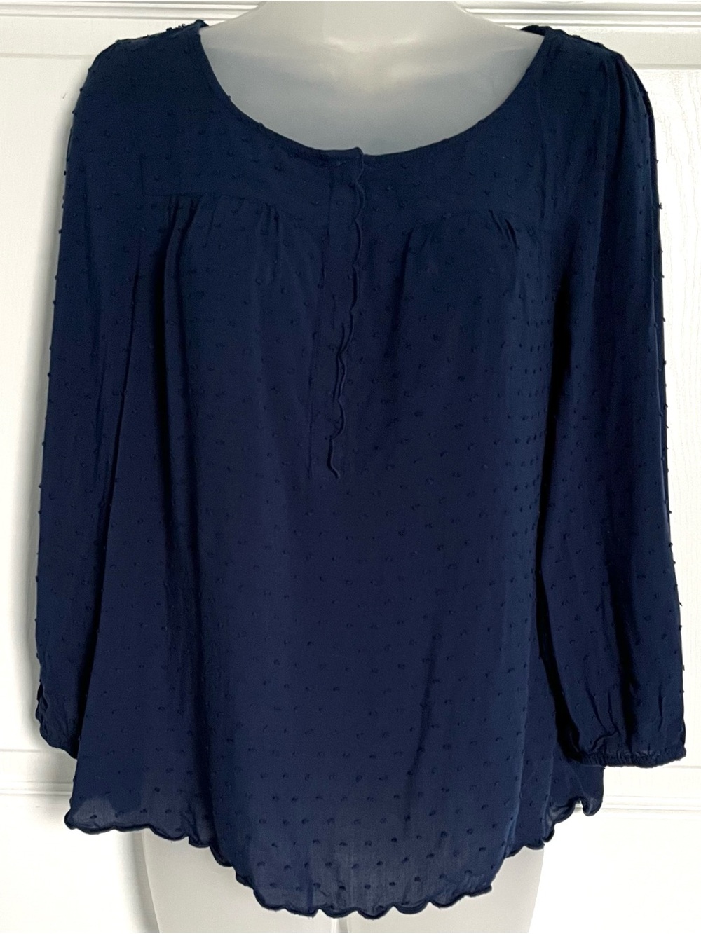 Anthropologie Maeve Emmeline Navy Swiss Dot Scalloped Hem Blouse Size 8